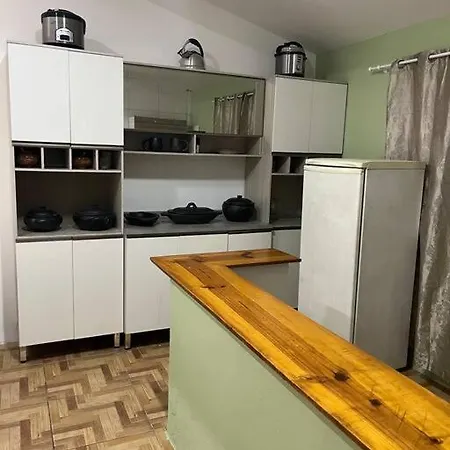 Flat Studio Em Area Central Com Ar Condicionado E Garagem Mogi das Cruzes Exterior photo