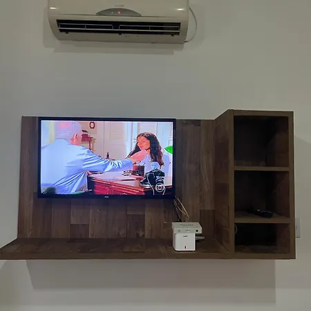 Flat Studio Em Area Central Com Ar Condicionado E Garagem Mogi das Cruzes Exterior photo